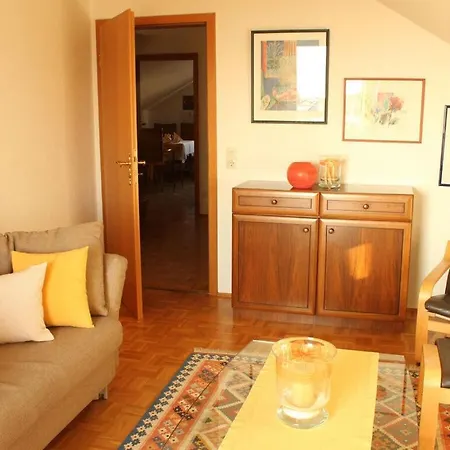 Prázdninový dům Bellevue Modern Retreat *